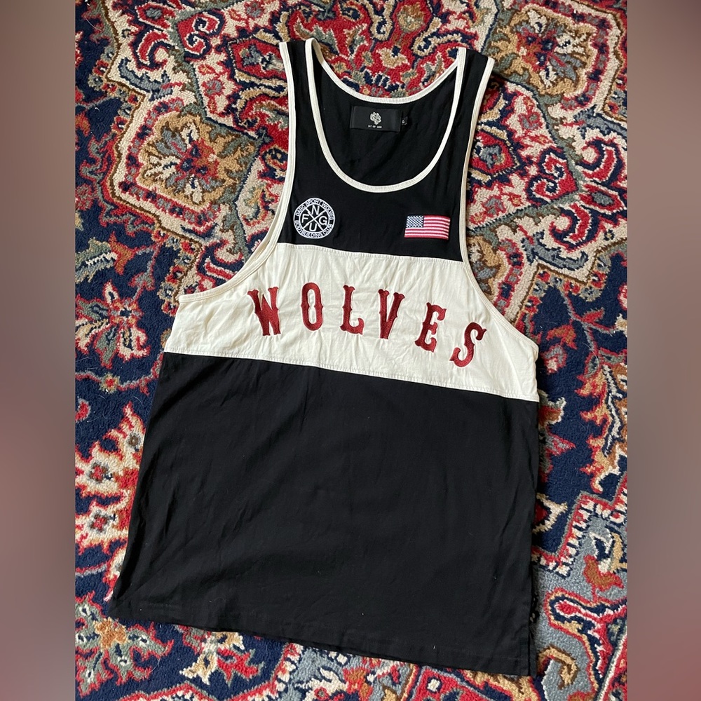 Darc Sport “Wolves Club” Tank/Muscle jersey Tee large